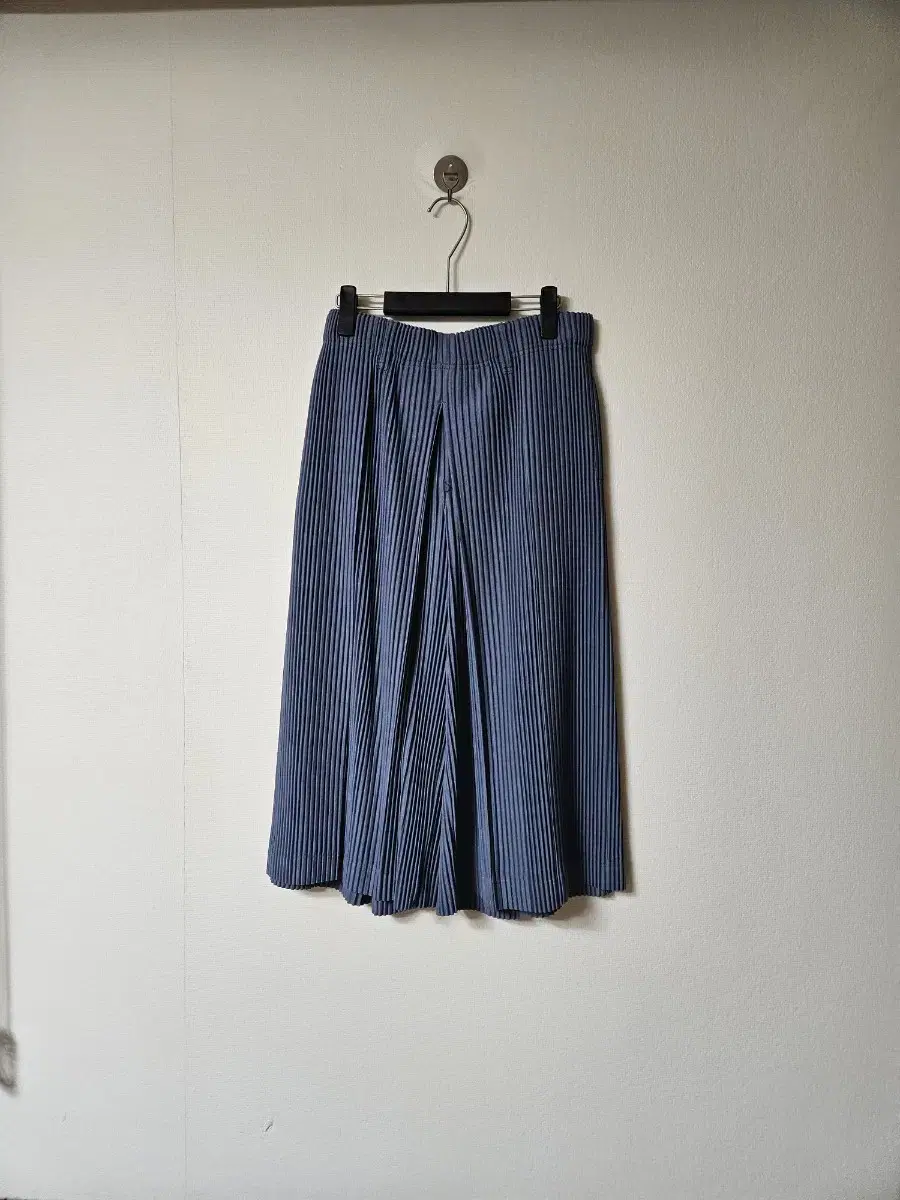 Homme Pleuse August Hakama Bloo Gray 2 sizes