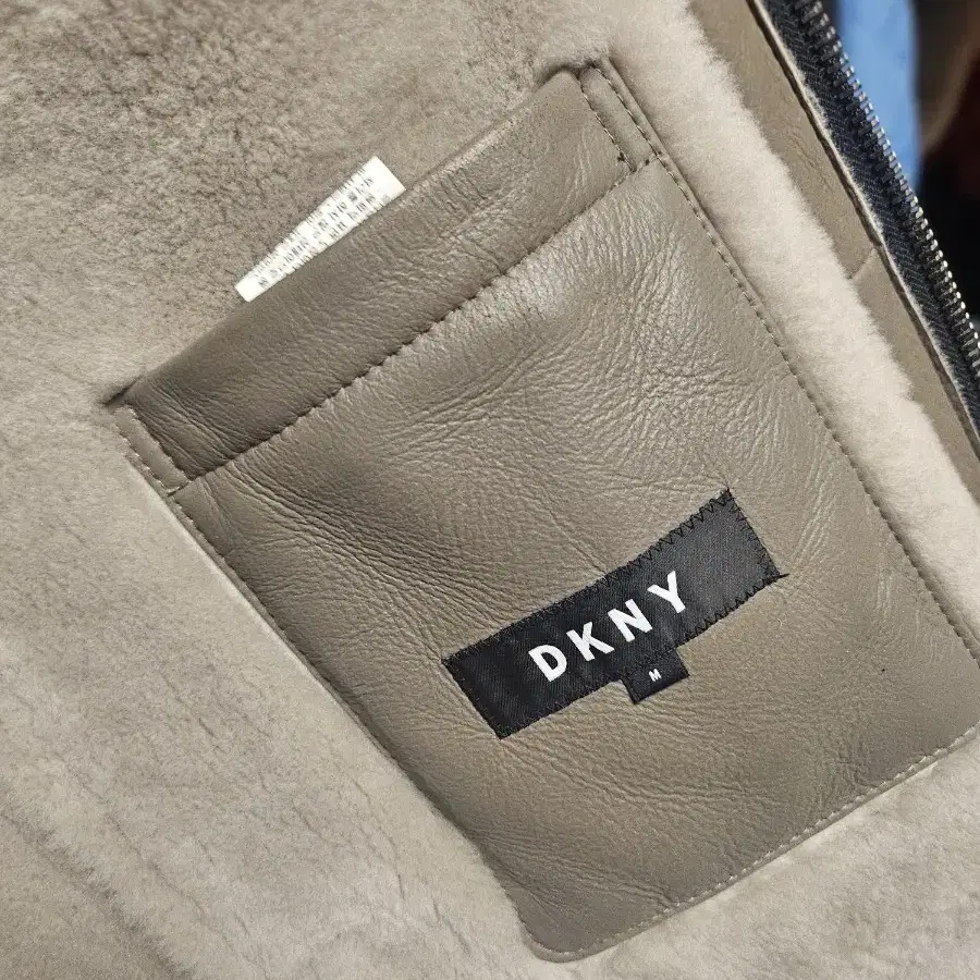 DKNY 남성 무스탕 / 신품급 (타임옴므)