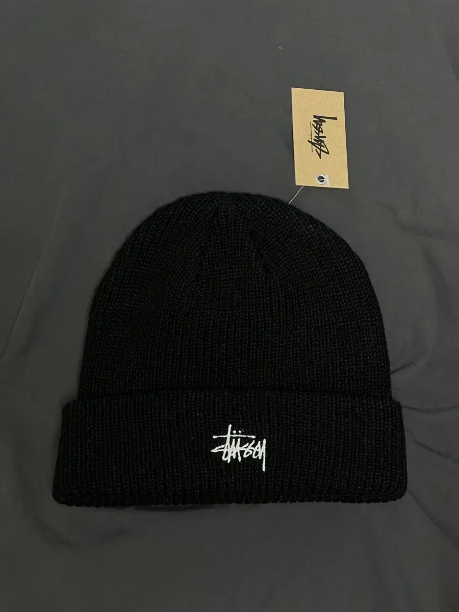 스투시 커프 비니 Stussy Basic Cuff Beanie black