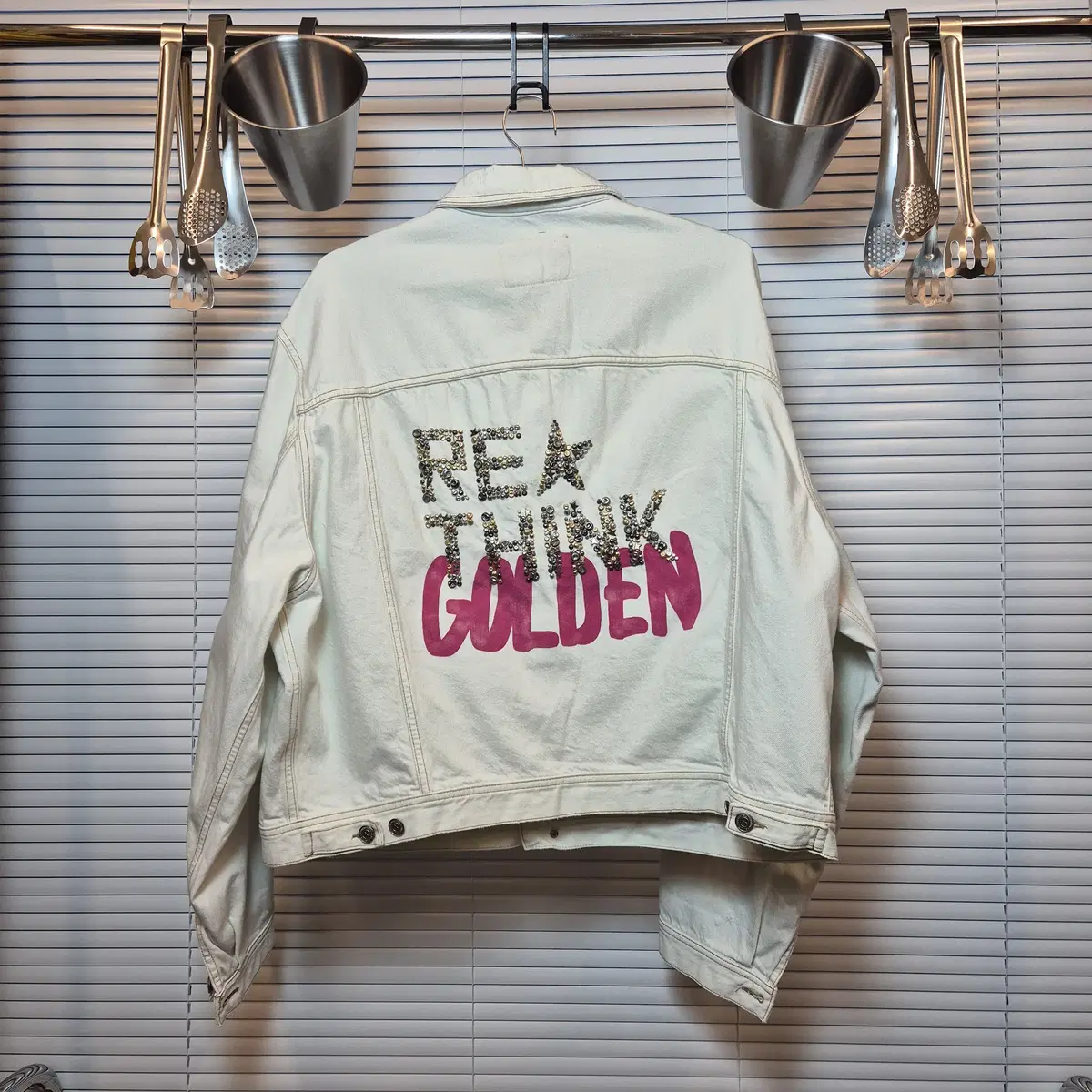 BTS Jungkook_Golden Goose RETHINK Overfit Tracker_4303063