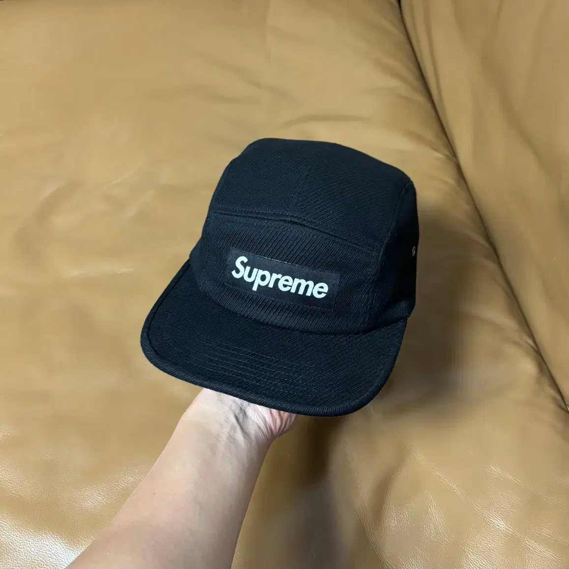 Supreme 슈프림 블랙 캠프캡 모자 (Washed Black)