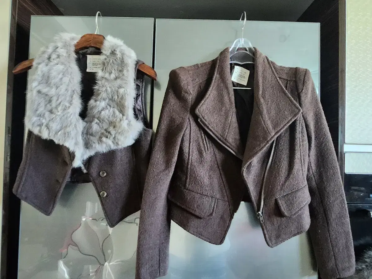 Jacket.fur vest set 44