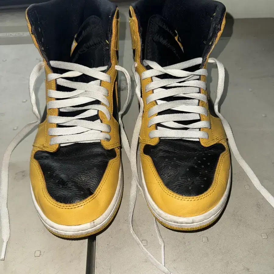 [290] Jordan 1 Retro High OG Pollen