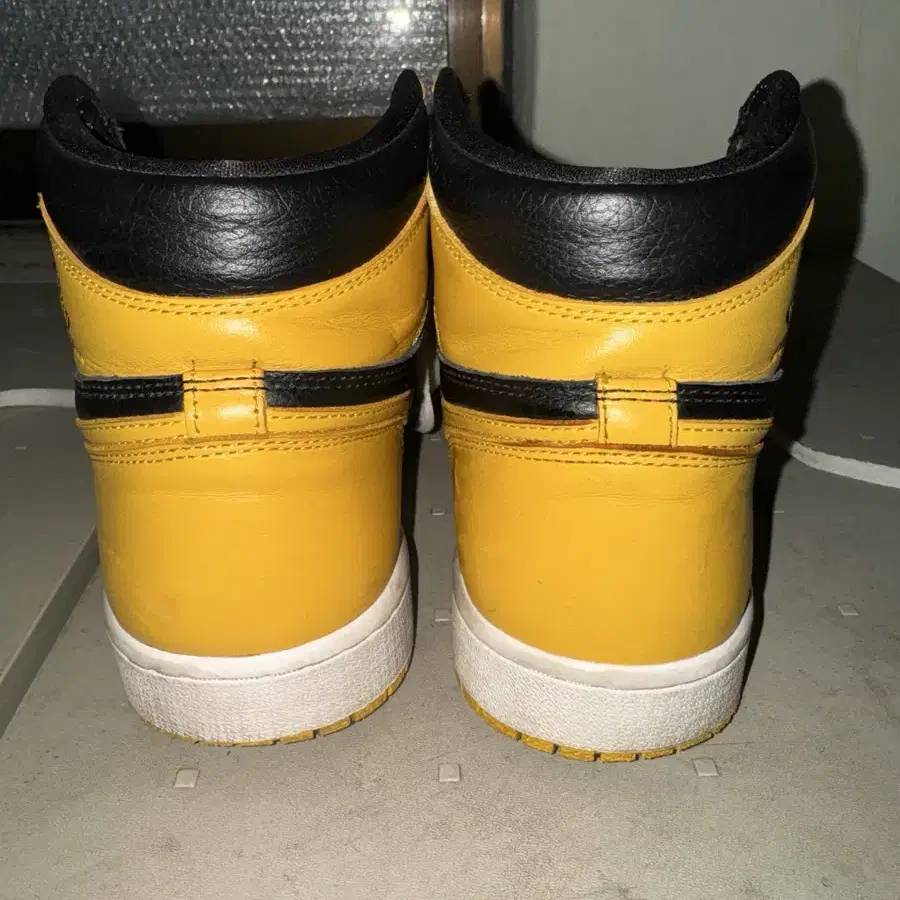 [290] Jordan 1 Retro High OG Pollen