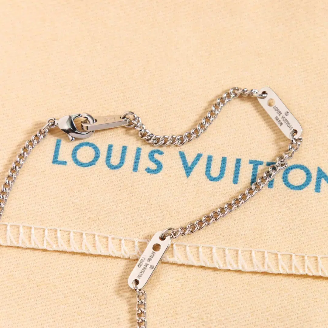 루이비통 Louis Vuitton 목걸이