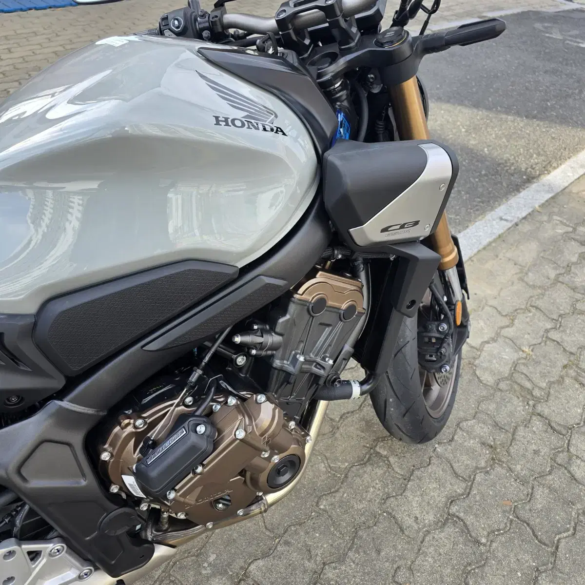 2024년 cb650r e클러치 판매합니다