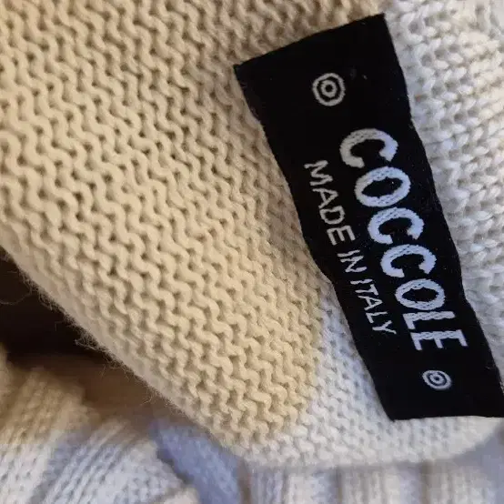 막스마라 Coccole   XL   벳벳배색  폴라니트