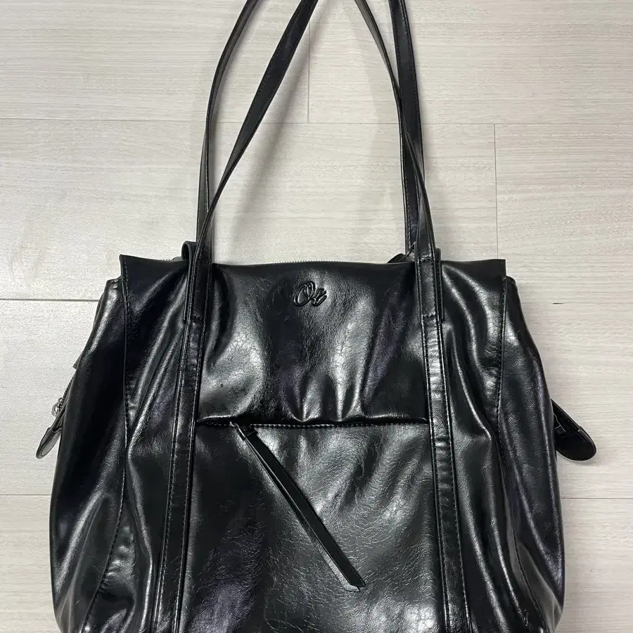 아더템포 lento bag