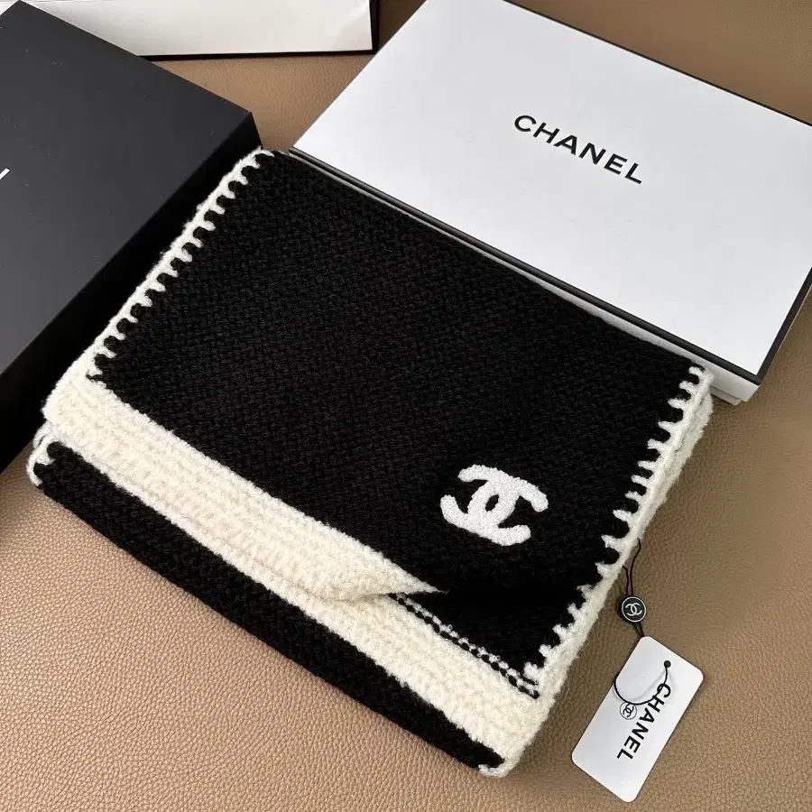 샤넬 Chanel 스카프