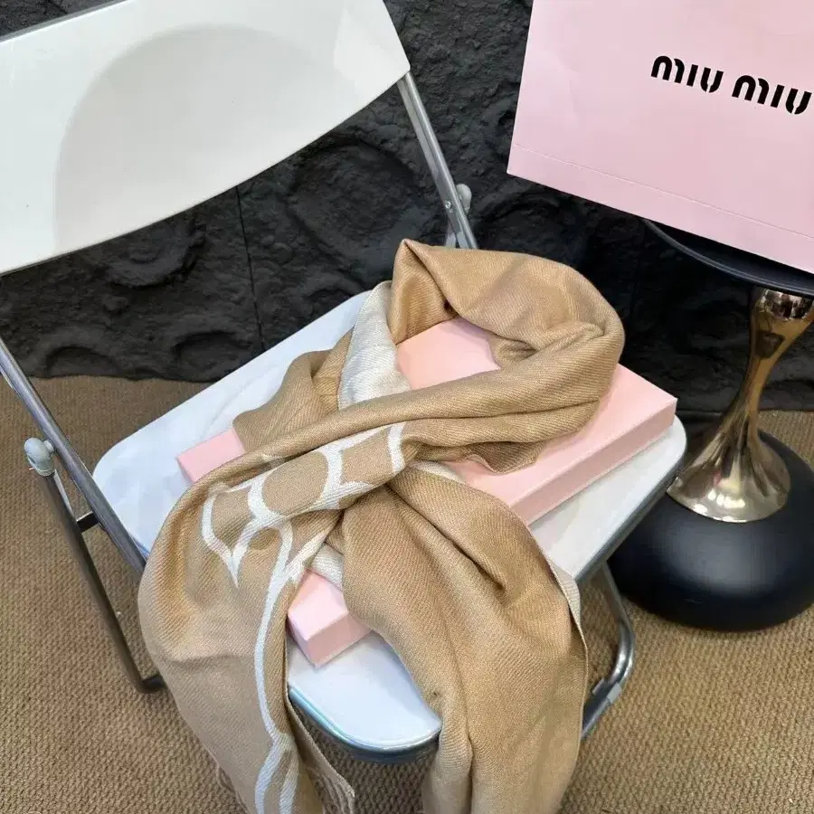 Miu Miu미우미우 스카프 정품