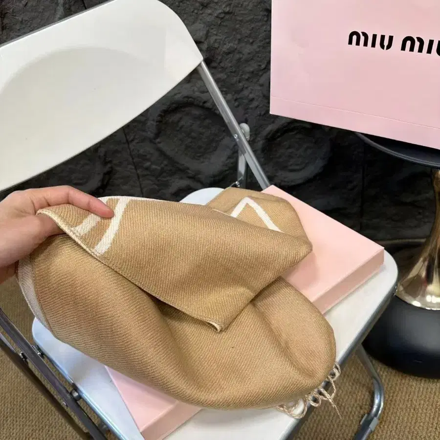 Miu Miu미우미우 스카프 정품