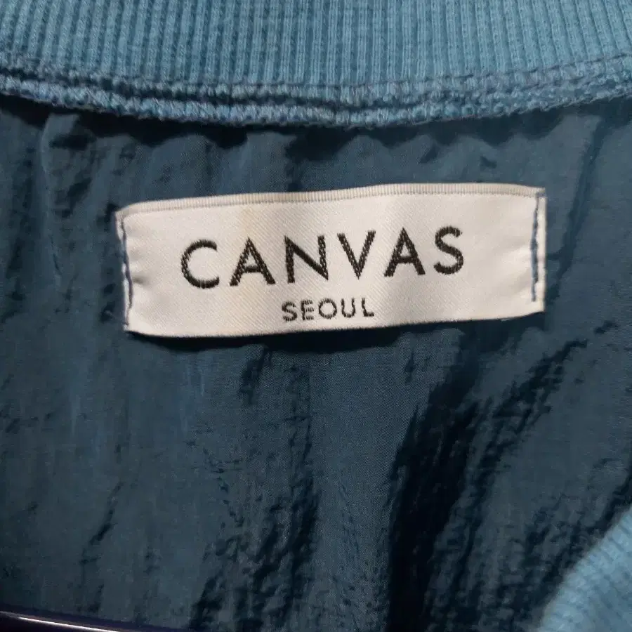 {만원빈티지} CANVAS 아노락소재 맨투맨