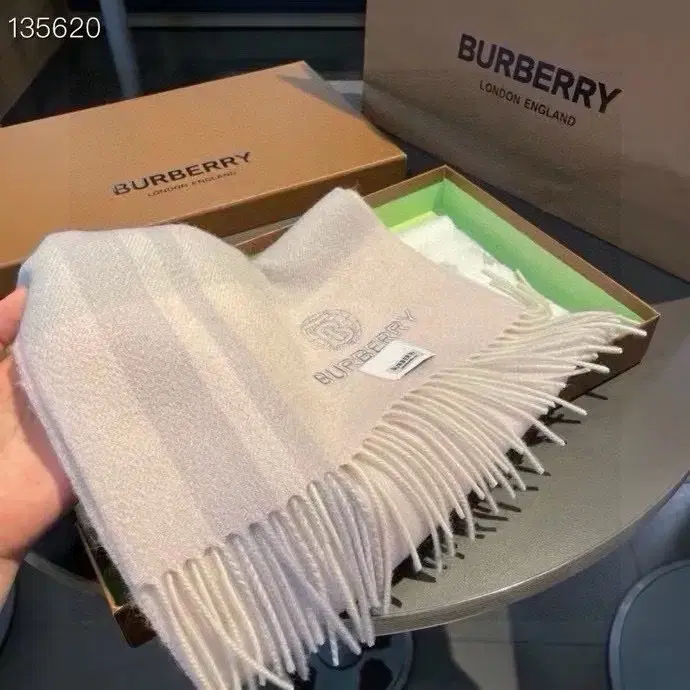 버버리 Burberry 스카프