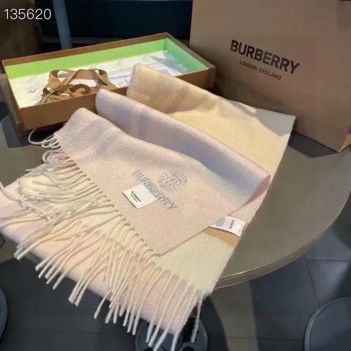 버버리 Burberry 스카프