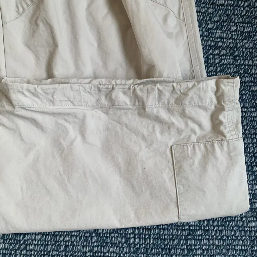 해칭룸 zip cargo pants faded 라이트그레이 3사이즈