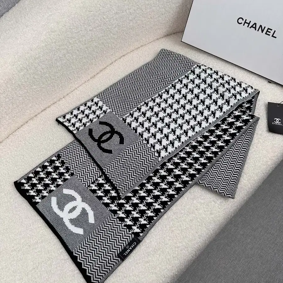 샤넬 Chanel 스카프