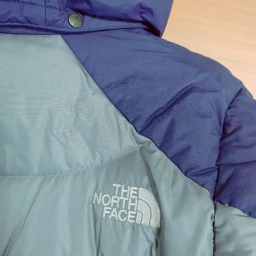 THE NORTH FACE 노스페이스 투톤 거위털 후드구스다운