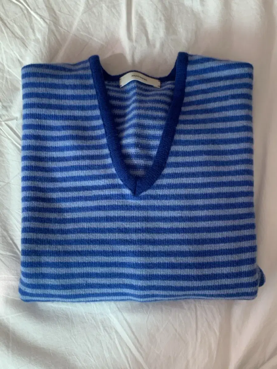 문달 moondal Risca Knit in Blue Stripe