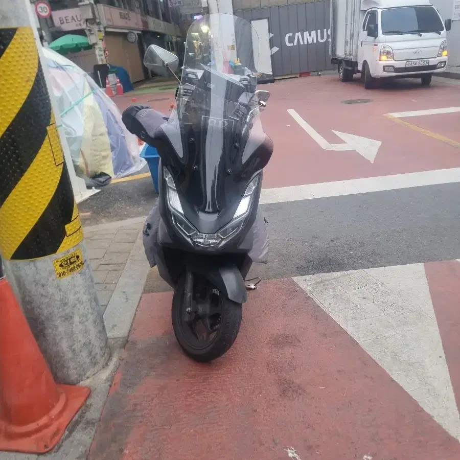 pcx125 abs 22년식 판매합니다 풀세팅