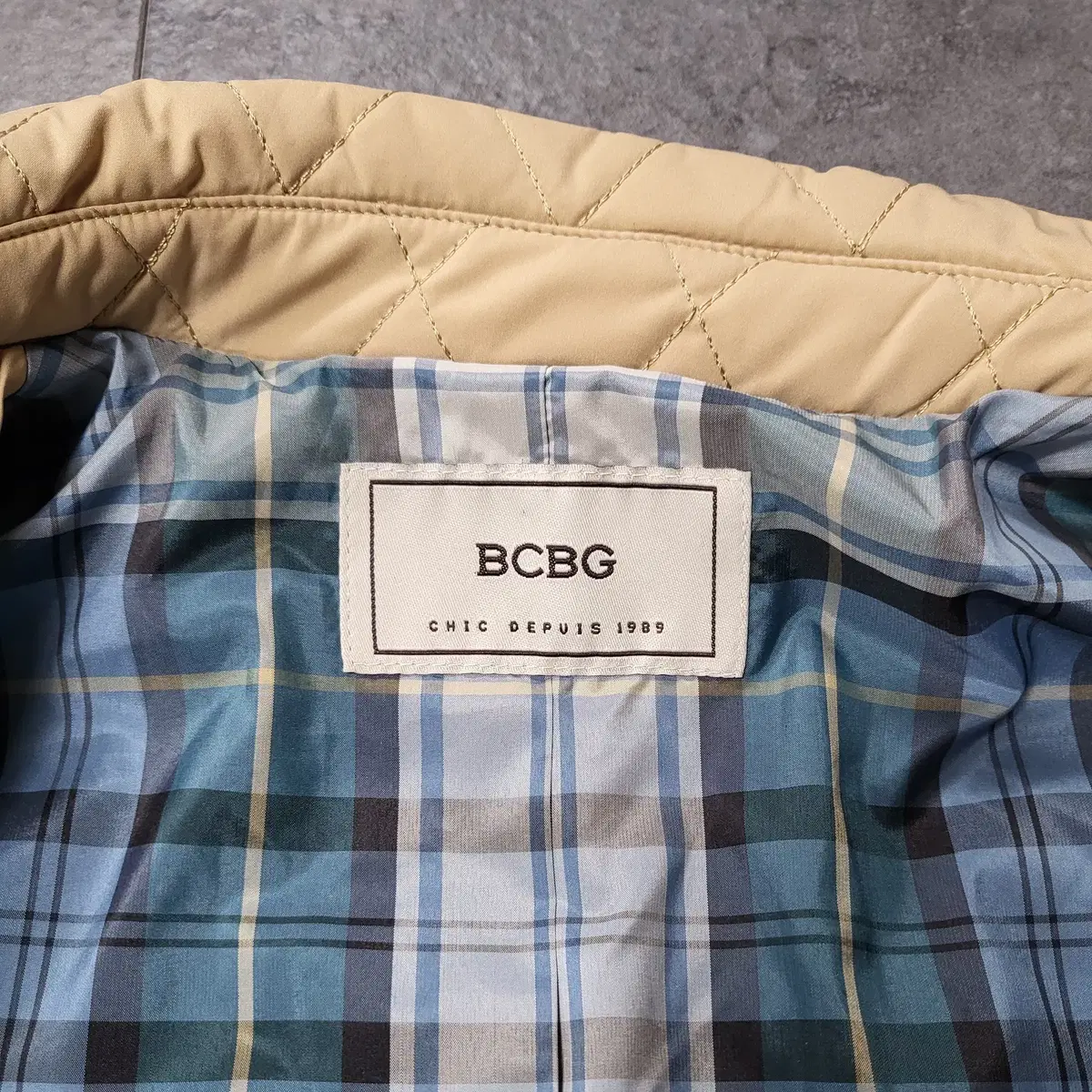 빈티지9 BCBG 퀄팅 경량 패딩