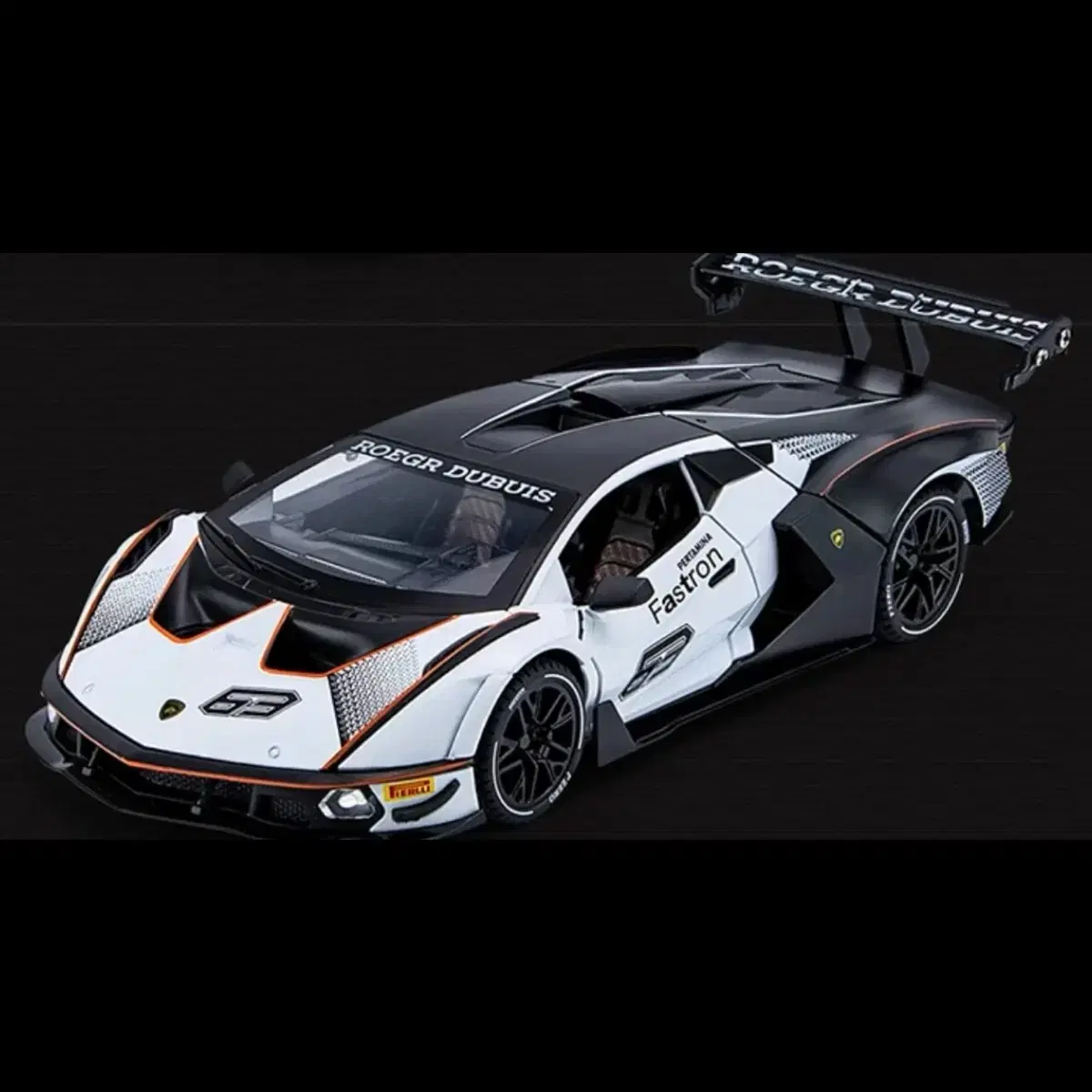 Lamborghini Racing Sports Car Figure (1:24) for sale (New)