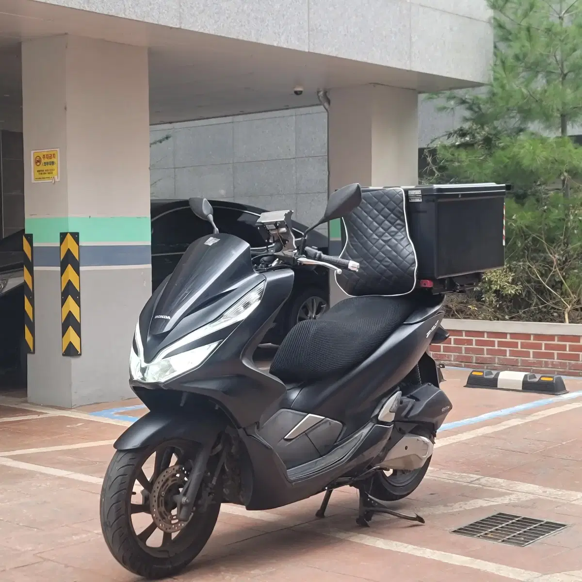 20년식 4@,@@@Km pcx125 배달셋팅 판매합니다.