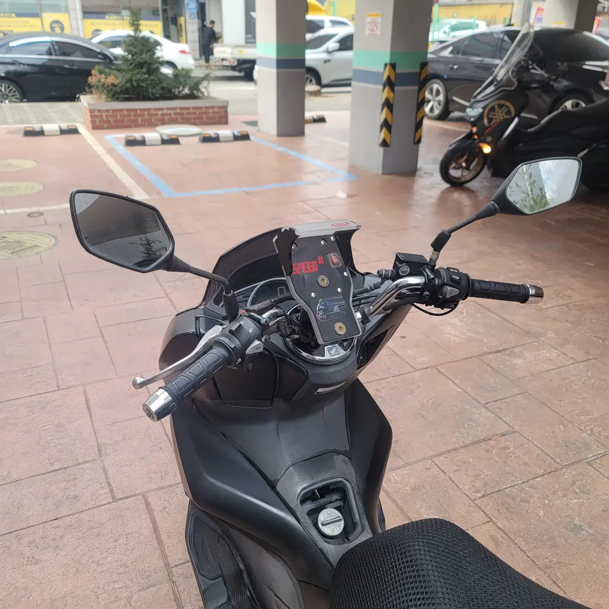 20년식 4@,@@@Km pcx125 배달셋팅 판매합니다.