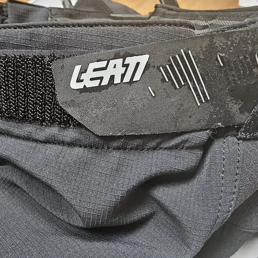 LEATT 리에뜨 팬츠 DBX 4.0