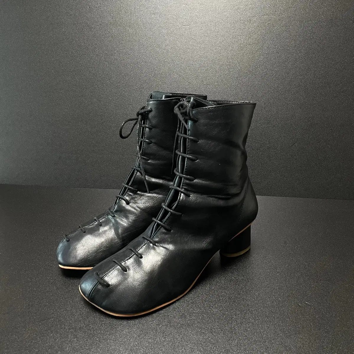 [40] MARYAM lace up boots Black