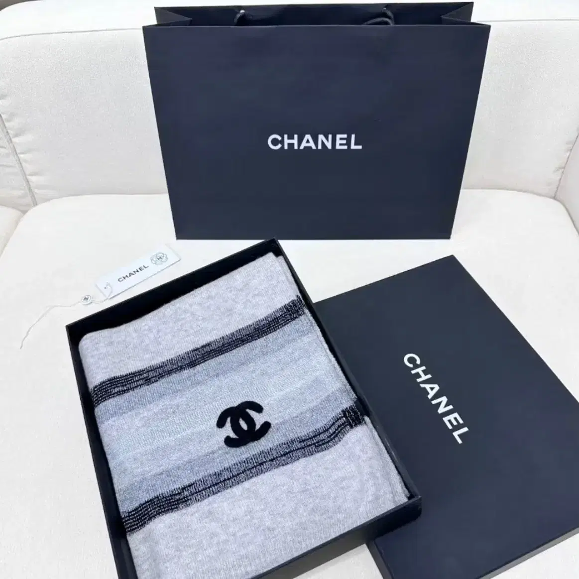 CHANEL 샤넬 목도리 숄