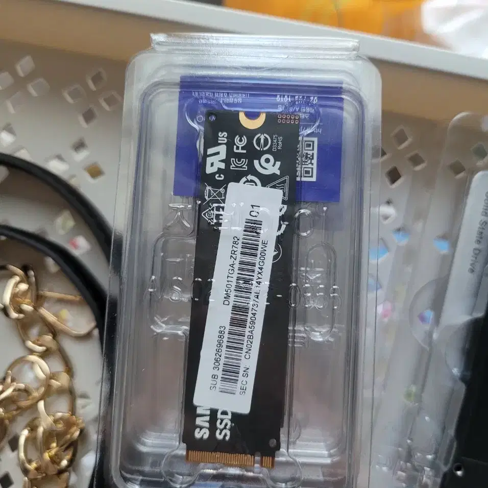 삼성 samsung  nvme 2280 ssd 256  새노트북서 뺌