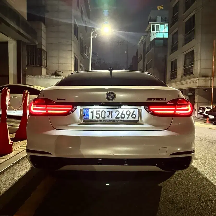 BMW 7시리즈Li G11 xDrive 전기형(450마력) 팝니다