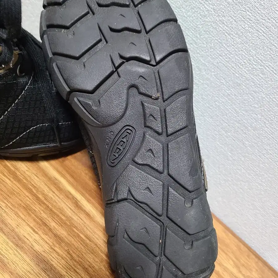 KEEN(킨)  240