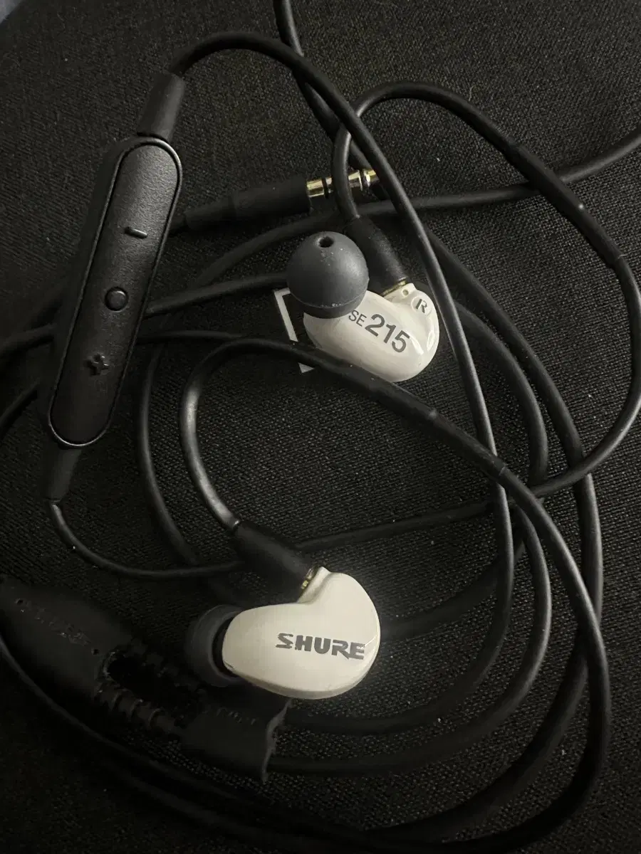 shure se215