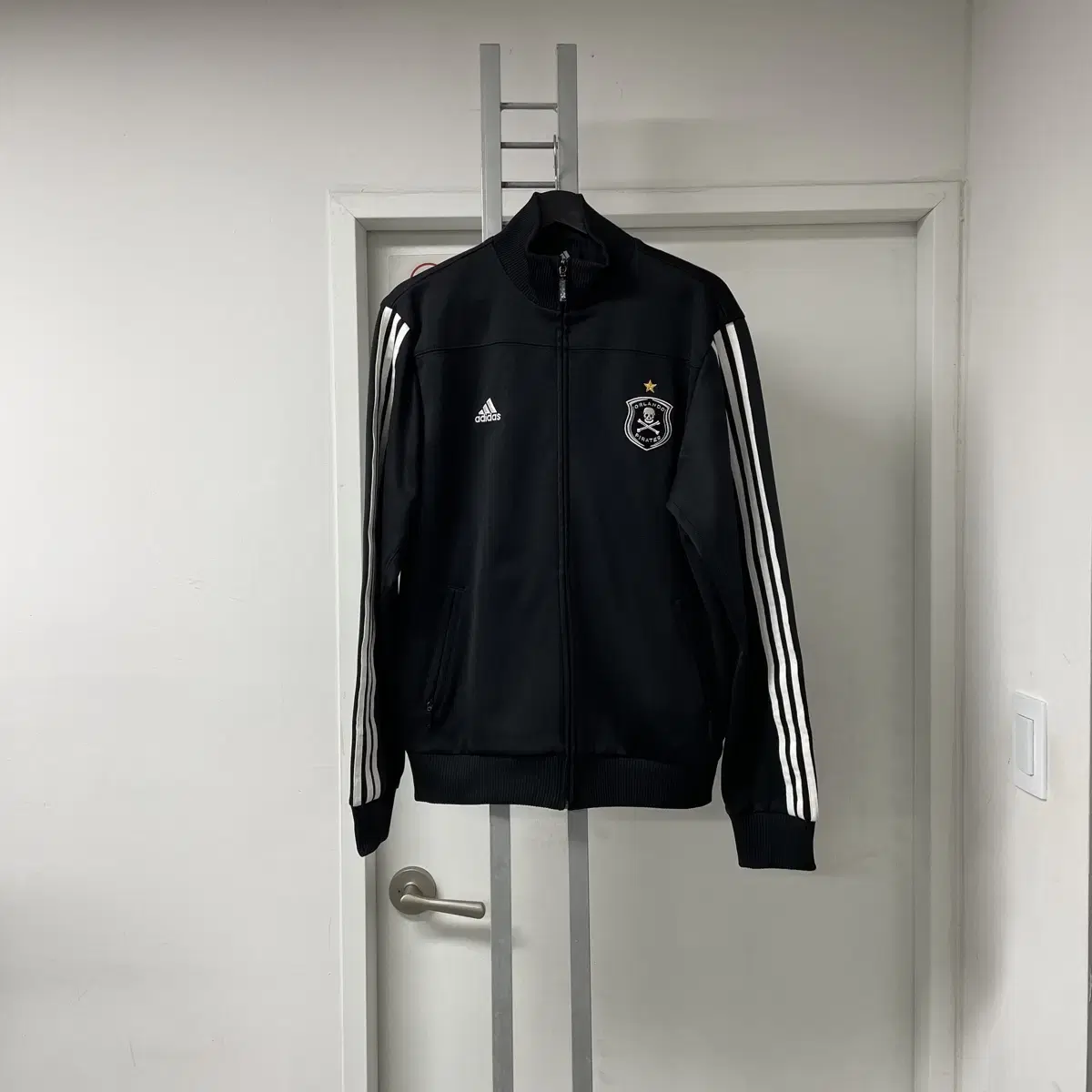 adidas Skull Zip-Up Jersey Black 105