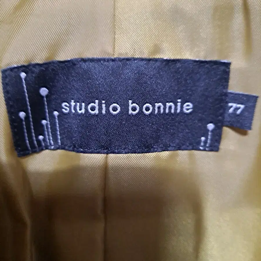 studio Bonnie 가을용 울코트 새옷