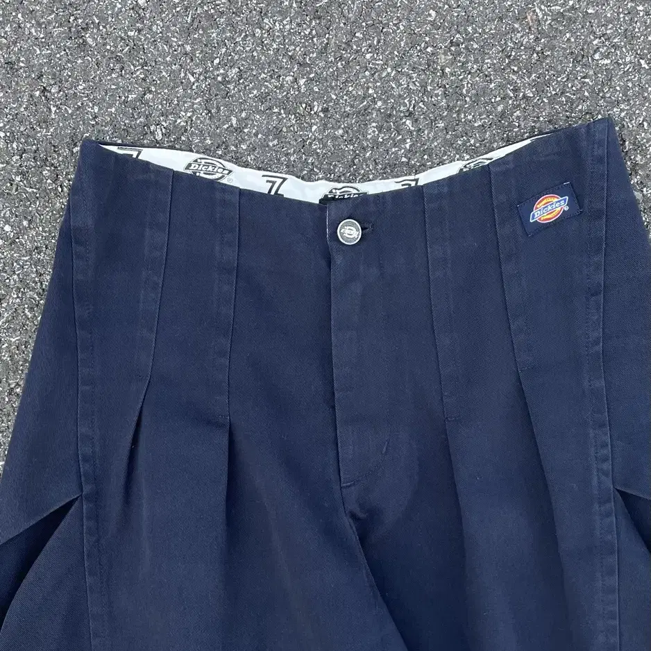 Dickies X Zucca Short Pants