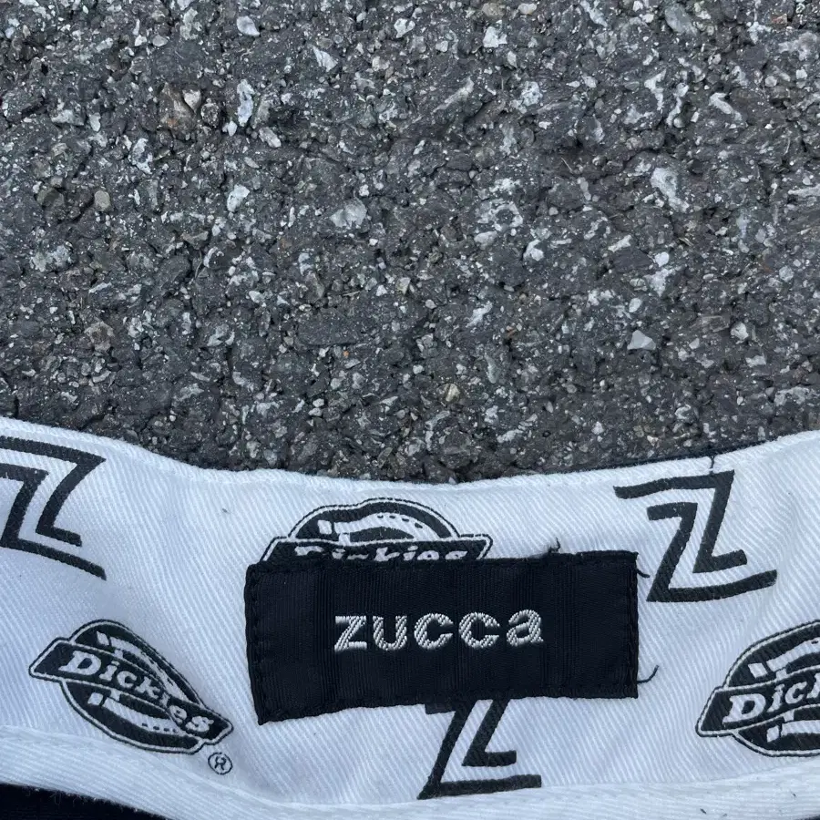 Dickies X Zucca Short Pants