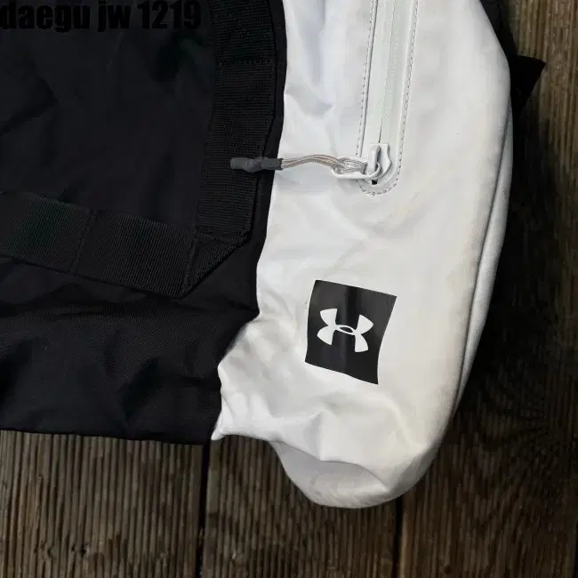 UNDER ARMOUR BAG 언더아머 보스턴백 가방