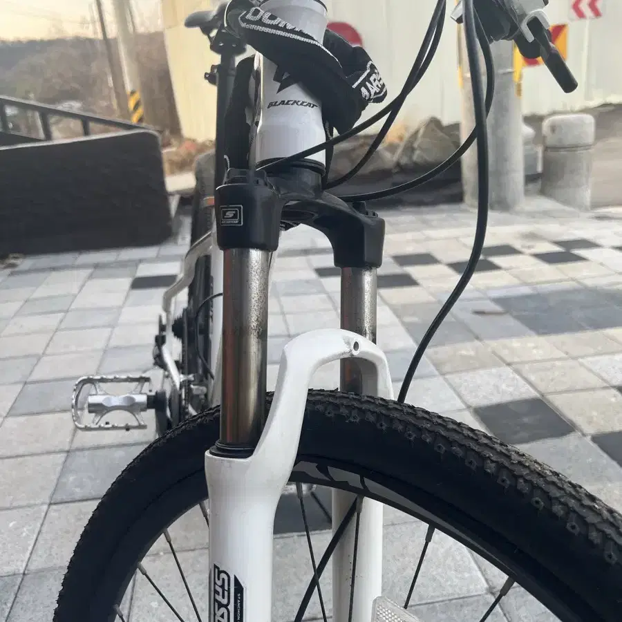 블랙캣 스피릿3 mtb 지전거