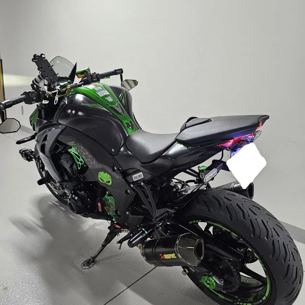 2019년식 관리잘한 가와사키 Z1000R 에디션 풀배기 판매합니다 .