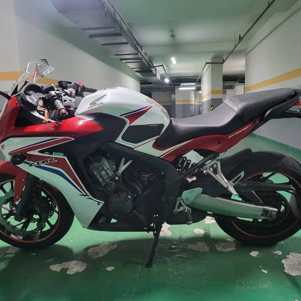 CBR650f