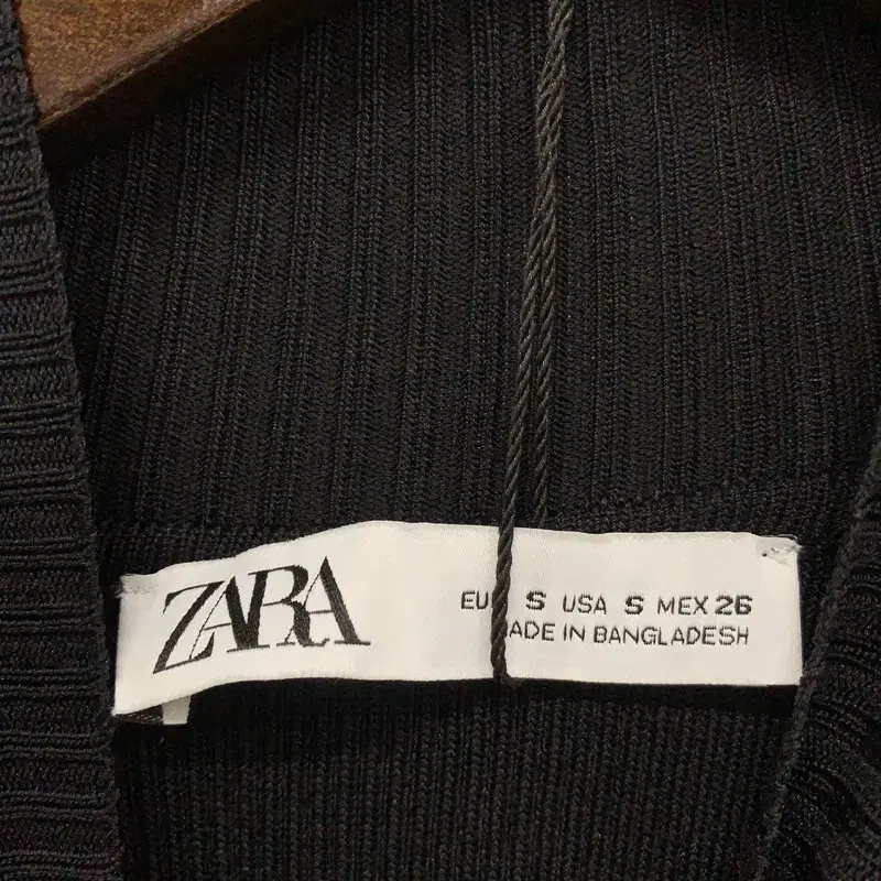 자라 ZARA 블랙 민소매 롱 원피스 90 G00998