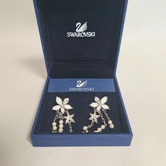 SWAROVSKI 스와로브스키 귀걸이 정품