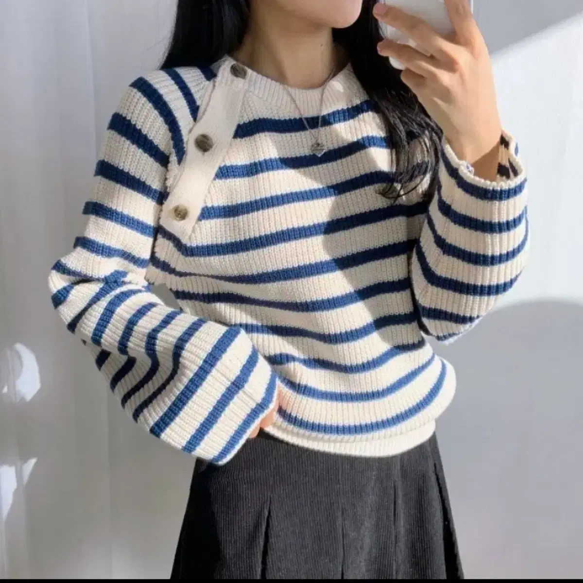 Buttoned Dangara Sprite Long Sleeve Knit