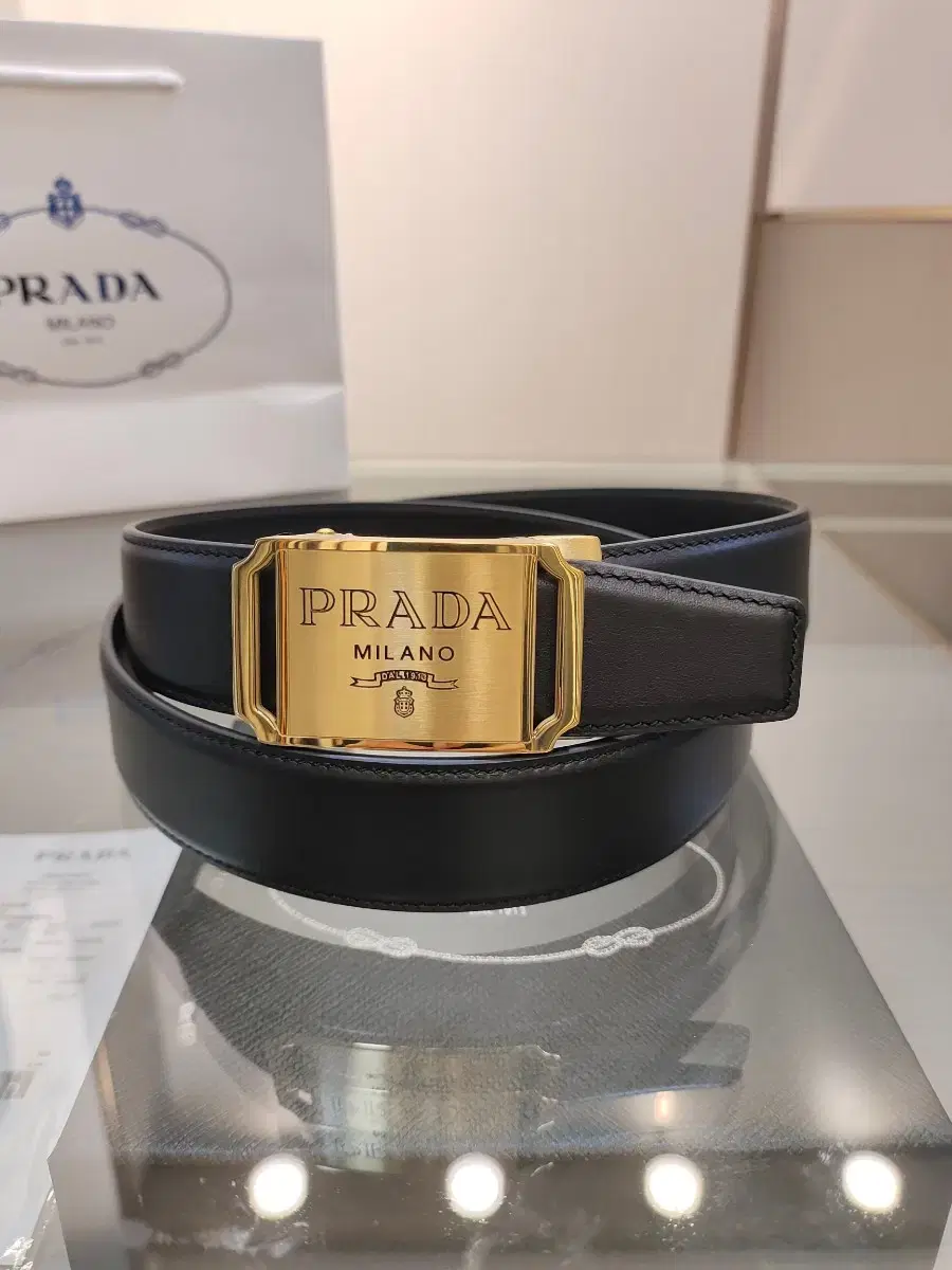 PRADA 가죽 벨트