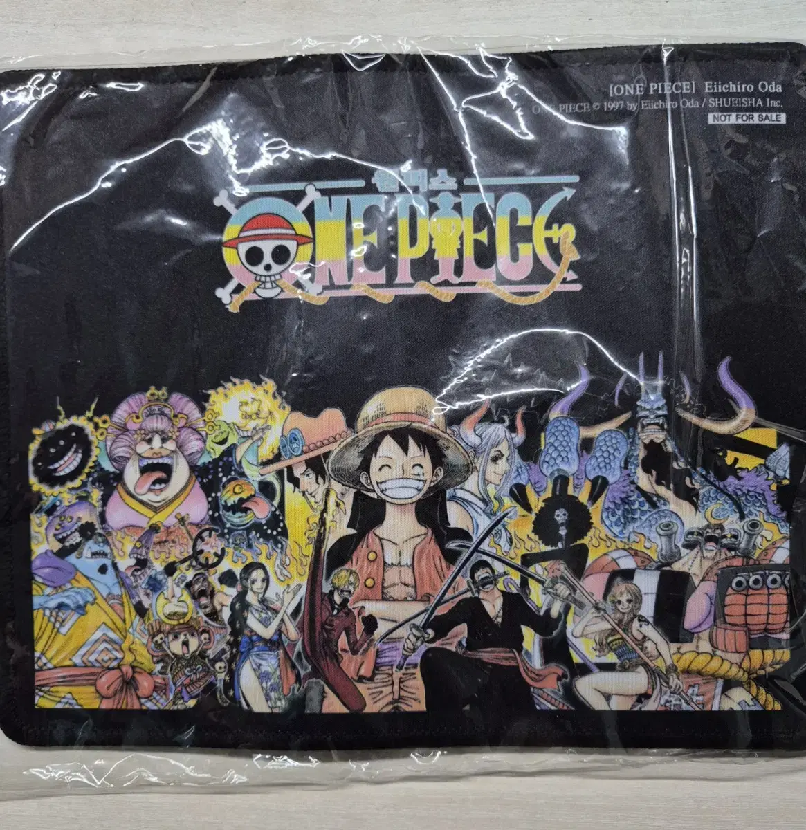 Sells ONEPIECE mousepads.