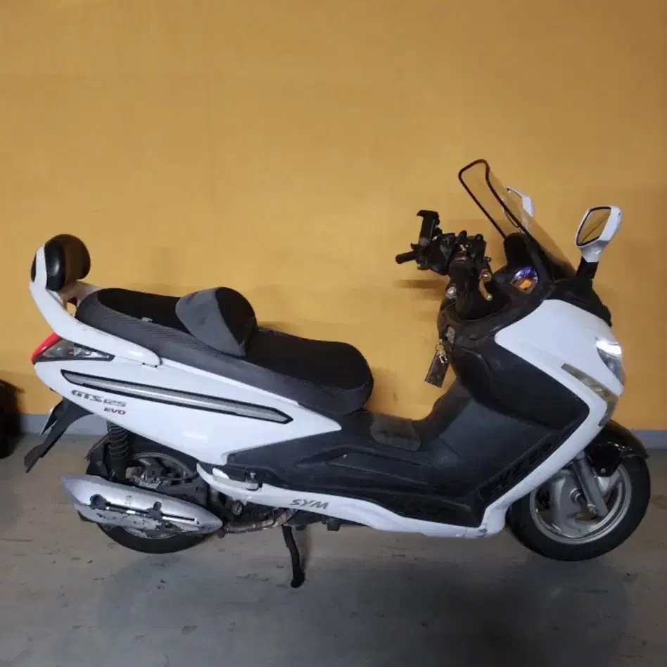 보이져 sym GTS 125 EVO 판매합니다