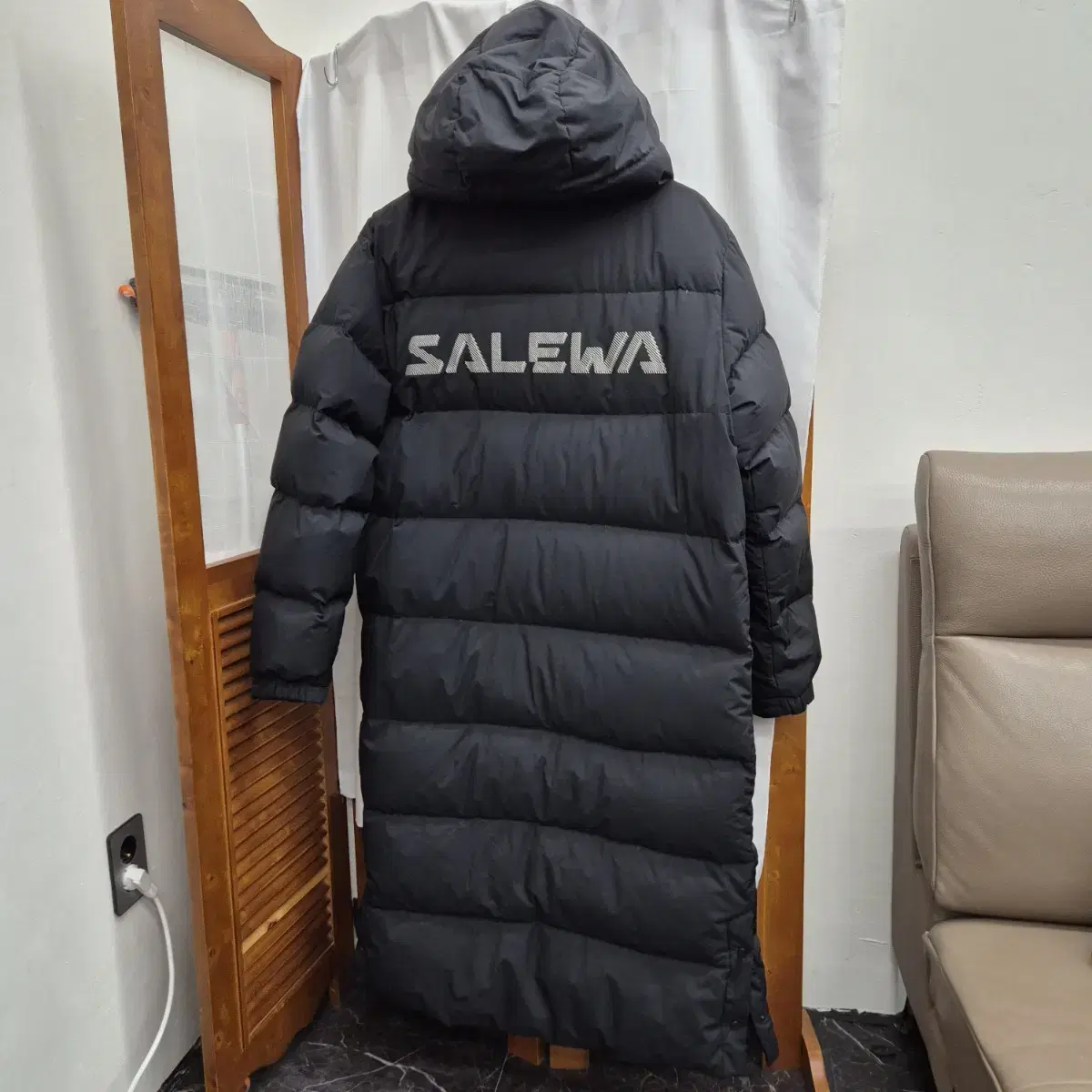 Salewa 구스 롱 패딩 100