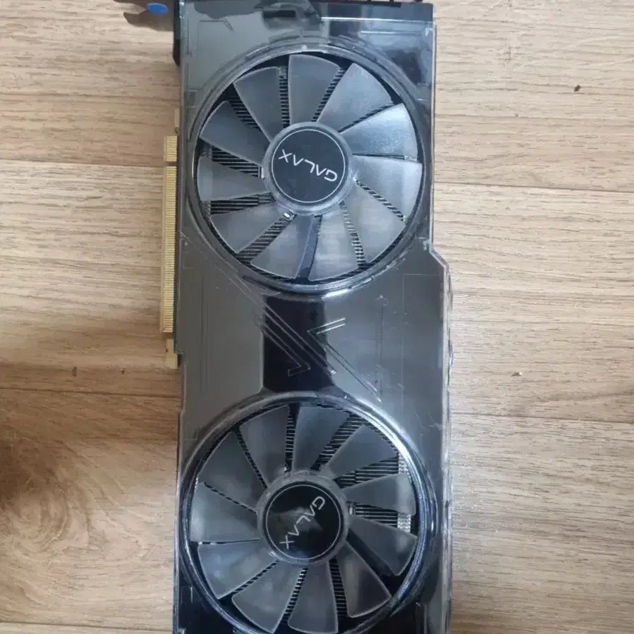 그래픽카드 rtx2070 8gb 판매합니다.